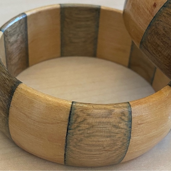 Chunky Two Tone Wooden Bangles 1 Pair - Picture 5 of 8